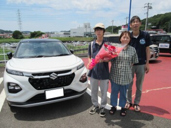 新車フロンクスご納車頂きました！！