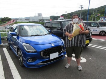 新車スイフトご納車頂きました！
