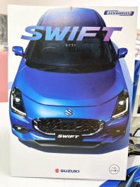 待望の新型スイフト登場！！