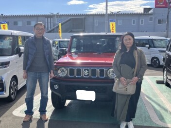 シズリングレッドのジムニーノマドをご納車！！