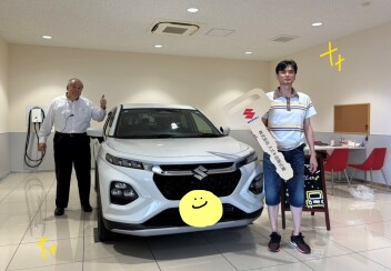 ソリオご納車でした☆（スペシャルゲストも共演です、、）