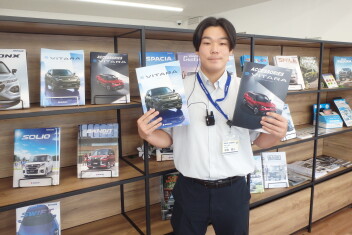 スズキのEV。躍動の走り。 走りに胸高鳴るEV×SUV。 新型「e ビターラ」誕生