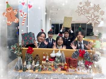 ショールームがクリスマスに♡