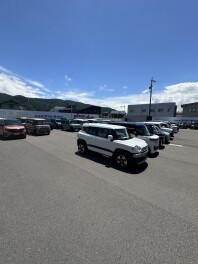 ご契約いただいたお車が続々と到着しています！