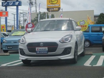 鍋島営業所　オススメ中古車！　～大人気の〇〇〇〇～
