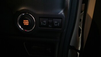 突然スライドドアが開かなくなったことありませんか？