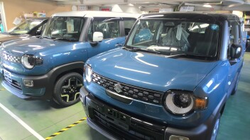 新型クロスビーの追加色