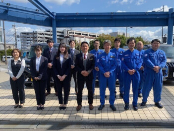 本日から営業してます！！！