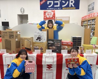 １月４日から…初売り始まりますっ！！！