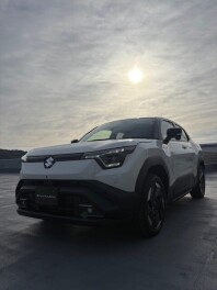 ｅビターラ到着！！！　12月12日まで展示中です！！！