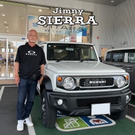 ジムニーシエラ納車おめでとうございます！(*’ω’ﾉﾉﾞ☆ﾊﾟﾁﾊﾟﾁ