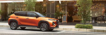 本能を刺激するクーペスタイルSUV  新型フロンクス誕生！