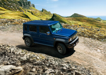 お待たせしました、５ドア「ジムニーノマド」！！！