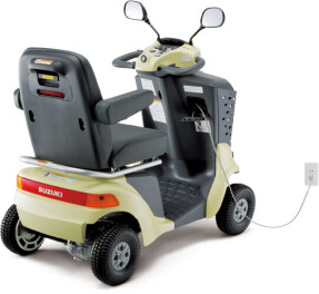 セニアカーの充電方法について