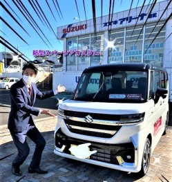 新型スペーシアカスタムのご紹介！！