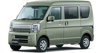 新型！エブリイ登場！