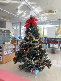 クリスマスツリー飾りました！！