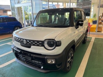 新型クロスビー入荷しました！