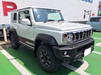 ジムニーシエラ☆お納車