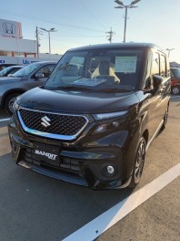 新型ソリオ展示車入りました☆
