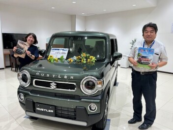 ハスラーの展示車入りました！！