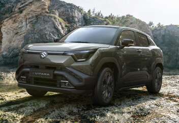 e VITARA　誕生！！