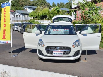 新しい中古車です