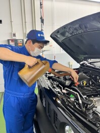 新しい仲間を紹介