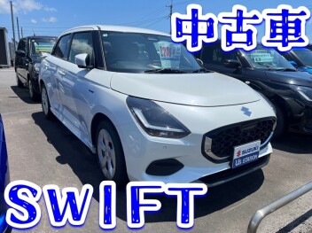 **中古車のスイフトあります♡**