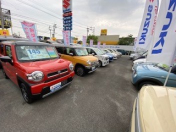 鍋島営業所中古車担当より　～展示場を一新しました～