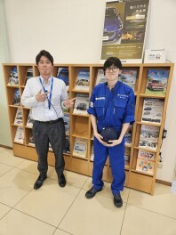 本日８日１０：００より全力営業しております！！！！