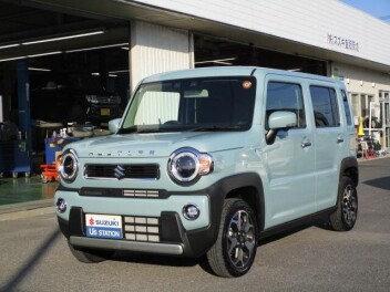 ７９台展示中！中古車探してる方是非美野里店へ！