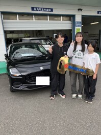 ＊スイフトご納車させて頂きました＊