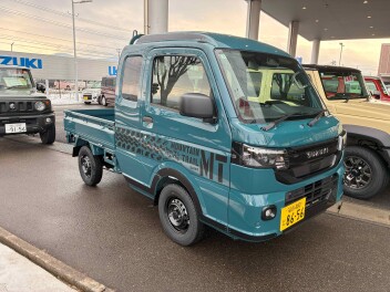 特別仕様車『スーパーキャリイ　Ｘリミテッド』試乗車あります！
